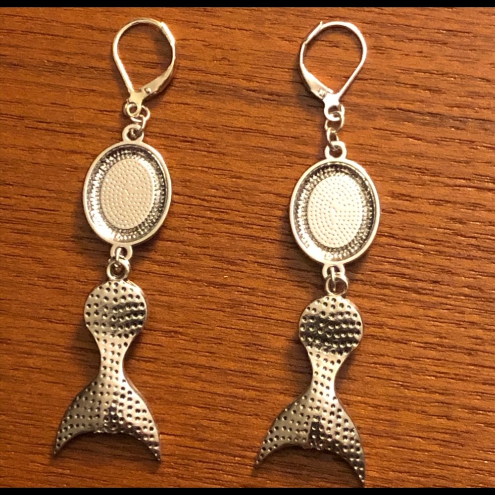 Find your inner mermaid - Mermaid Tail Earrings - Picture 5 of 8